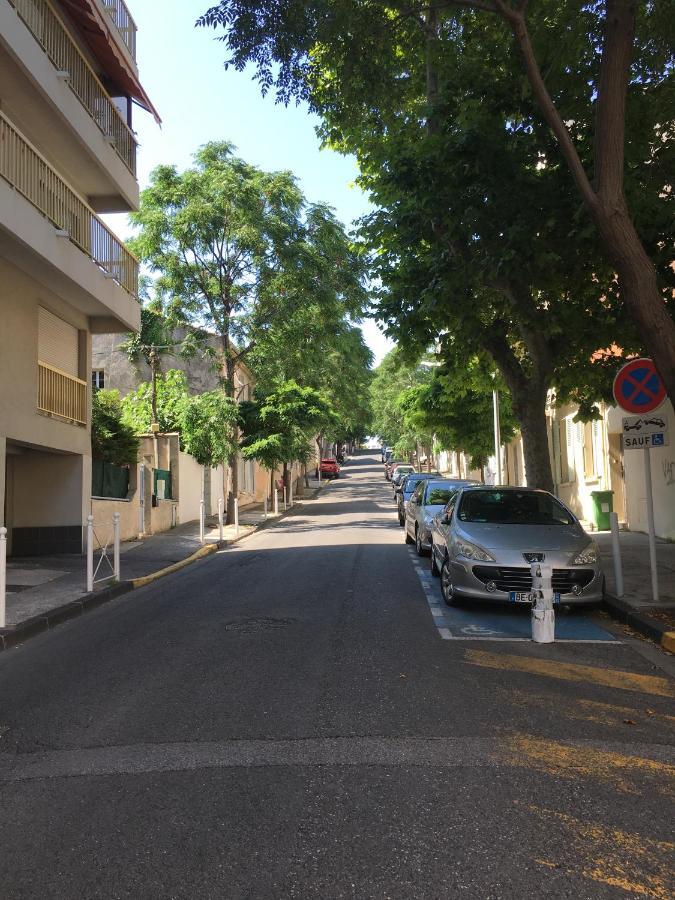 Goeland 3, Climatise, Wifi, Balcons Petite Vue Mer Laterale Au 3 Eme Etage Sans Ascenseur ตูลง ภายนอก รูปภาพ